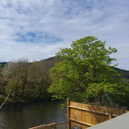 Ty Taf 2 Bed Cottage With Deck & Easy Transport Links Cardiff Eksteriør billede